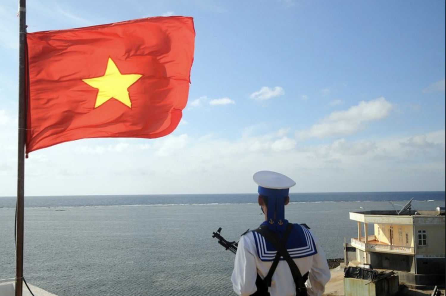 Vietnam Policy Proposal on Enhanced Non-Aligned Hedging in the South China Sea